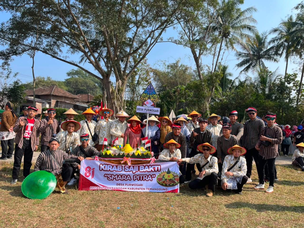 Kirab Saji Bakti “Smara Pitra” Desa Purwosari Meriahkan Peringatan HUT Kemerdekaan RI